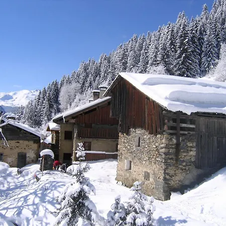 Hotel Les Glieres - Champagny-en-vanoise La Plagne