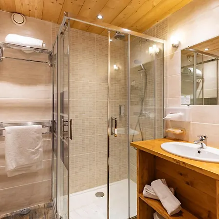 Hotel Les Glieres - Champagny-en-vanoise 3*